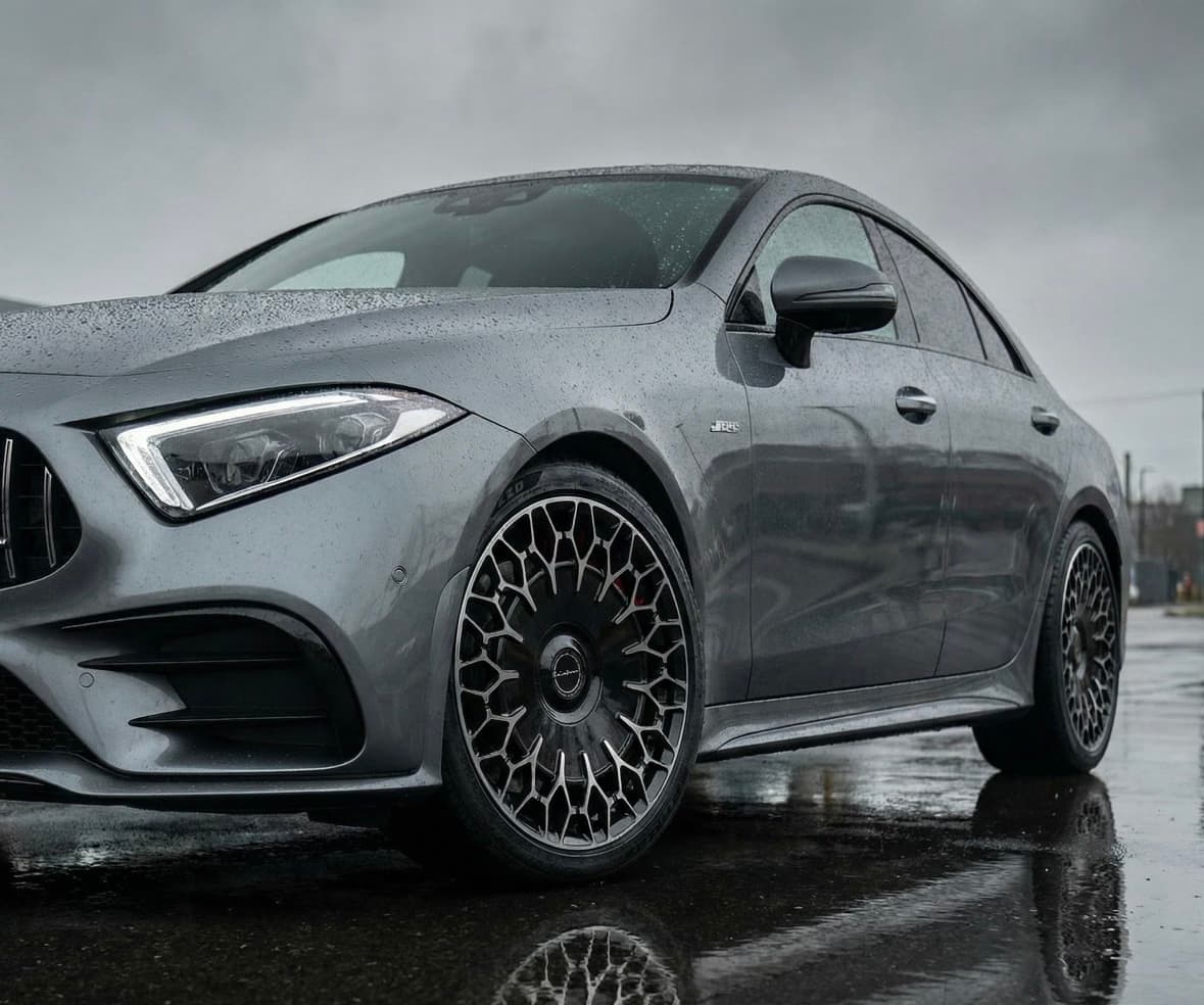 Mercedes с примерочными дисками